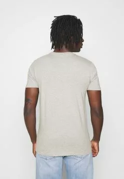 Ellesse RIAN - T-shirt Imprimé - Grey -Ellesse Elegant Boutique 017a913bd0f34f54a5d2bcc12a9b8f15