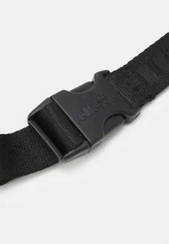 Ellesse KURTI CHEST BAG UNISEX - Sac Bandoulière - Black -Ellesse Elegant Boutique 07ad1adc661f47a58e561dc4189e1d9e