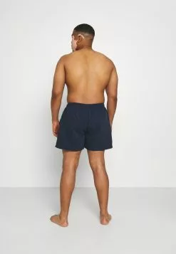 Ellesse SOMBRO - Short De Bain - Navy -Ellesse Elegant Boutique 08831f3d7e3d4776a952d0de06789140
