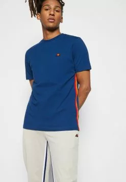 Ellesse HENNA - T-shirt Imprimé - Navy -Ellesse Elegant Boutique 10717670bbfe49e3baabd31447a0f2d7