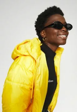 Ellesse CAMILLA - Veste D'hiver - Yellow -Ellesse Elegant Boutique 11835e1b2221452398ecdf25534a8f57