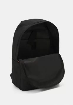 Ellesse ALANAS BACKPACK UNISEX - Sac à Dos - Black -Ellesse Elegant Boutique 15bcf4f41c5442bd9e96cf4910795580
