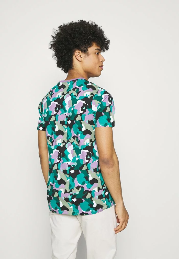 Ellesse MEYDE - T-shirt Imprimé - Multi Coloured 3 Ellesse MEYDE - T-shirt Imprimé - Multi Coloured – Image 3