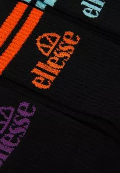 Ellesse PULLO SOCKS 3 PACK UNISEX - Chaussettes - White -Ellesse Elegant Boutique 239bbba87fa24c2cbbf2aaf3fc2fe671