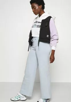 Ellesse TRISTAN - Sweatshirt - Offwhite -Ellesse Elegant Boutique 26df84d1aac348e4a8301a046343c7c1