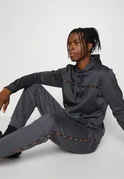 Ellesse RENSTO JOG SUIT - Survêtement - Dark Grey -Ellesse Elegant Boutique 29ba62bb9b5a4111a24f14fdf43f0f3d