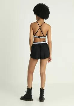 Ellesse GALLI - Short - Anthracite -Ellesse Elegant Boutique 2a8843cb780c442cbc94d08b1dbd99e4