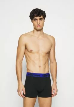 Ellesse NURRA FASHION TRUNKS 5 PACK - Shorty - Black 10 Ellesse NURRA FASHION TRUNKS 5 PACK - Shorty - Black -Ellesse Elegant Boutique 303d09267f0647d1a84a80c160c49525