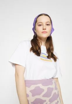 Ellesse TARDI TEE - T-shirt Imprimé - White -Ellesse Elegant Boutique 30d86c2633fa4afba9e3260f363fbc13