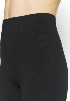 Ellesse BLANKA - Collants - Black -Ellesse Elegant Boutique 37a4dc4ff94244039240792b1a39d88c