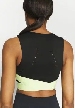 Ellesse TUTTAN CROP - Débardeur - Black -Ellesse Elegant Boutique 37e8f3717d5d460780d56ccaf201f337