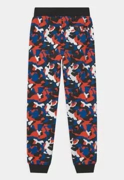 Ellesse KYLIANO - Pantalon De Survêtement - Black -Ellesse Elegant Boutique 38635924199f4d13b46ae73af25fb75e