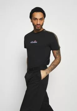 Ellesse CARCANO - T-shirt Imprimé - Black -Ellesse Elegant Boutique 39878b9ebe3e495bb53fa4505b70e276