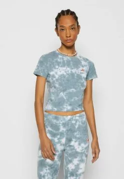 Ellesse VIKINS TIE DYE CROP - T-shirt Imprimé - Green/white 11 Ellesse VIKINS TIE DYE CROP - T-shirt Imprimé - Green/white -Ellesse Elegant Boutique 3b80403935244caf81f0afcf1bb24108