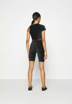 Ellesse MARGIOT - T-shirt Imprimé - Black -Ellesse Elegant Boutique 3ce2d6b1bc47408ea98d1b66e8b1377d