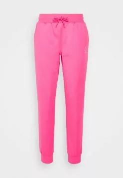 Ellesse LUDOVICA TRACKSUIT - Survêtement - Neon Pink 9 Ellesse LUDOVICA TRACKSUIT - Survêtement - Neon Pink -Ellesse Elegant Boutique 3fa0b8ae1df04d548b1d386bb27cbe47