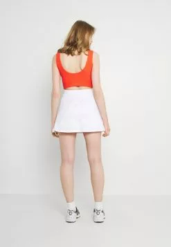 Ellesse LIETA SKIRT - Minijupe - White -Ellesse Elegant Boutique 40ed849a42d24fdbbfdd6e7fead9db06