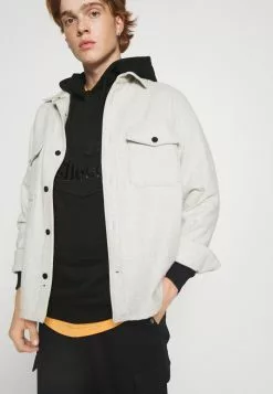 Ellesse KRUZIO - Sweatshirt - Black -Ellesse Elegant Boutique 47bd0f398b964ff0a534fe25939030e7