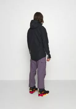 Ellesse OPHICIUS JACKET - Veste Légère - Black -Ellesse Elegant Boutique 4ac76b5d85704adb97f19952585986b7