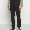 Ellesse SARENTINO JOG PANTS - Pantalon De Survêtement - Black
