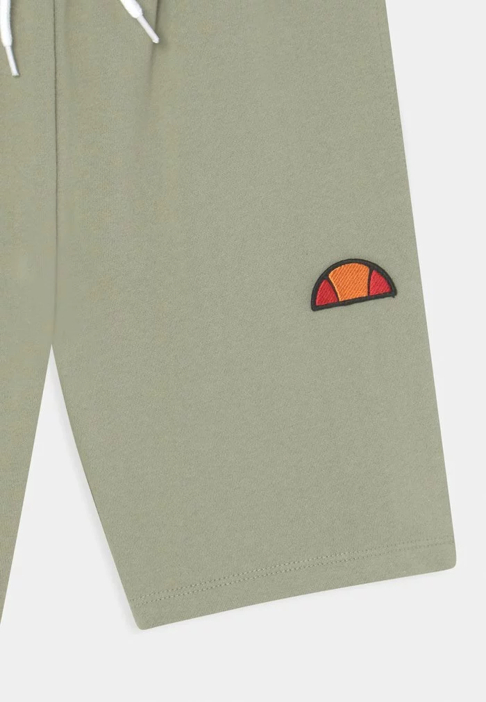 Ellesse TOYLE - Short - Green 3 Ellesse TOYLE - Short - Green – Image 3