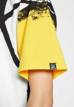 ELLESSE X MJB ERCI - T-shirt Imprimé - White -Ellesse Elegant Boutique 51a9fc75e024424d97645864621e3358