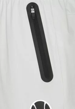 Ellesse CONDANNA TRACK PANT - Pantalon De Survêtement - Light Grey -Ellesse Elegant Boutique 5233d6cac3014c4ebe5cdb4e0682c571