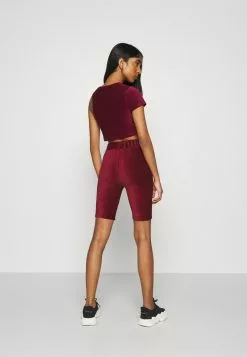 Ellesse HERIA - Short - Burgundy -Ellesse Elegant Boutique 528ba1b2bf99432d9f0f461a56567a51