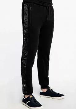 Ellesse JESUASI - Pantalon De Survêtement - Black 8 Ellesse JESUASI - Pantalon De Survêtement - Black -Ellesse Elegant Boutique 530aae2dc9a845899013411435950852
