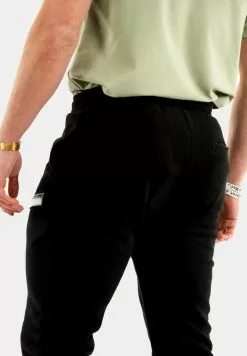 Ellesse Pantalon De Survêtement - Noir -Ellesse Elegant Boutique 54c3d22c505c403d856f5477745f74c2