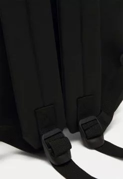 Ellesse LIAMI BACKPACK & WATTER BOTTLE UNISEX - Sac à Dos - Black -Ellesse Elegant Boutique 57b2c53f7485435698158e65e0b0bcf8