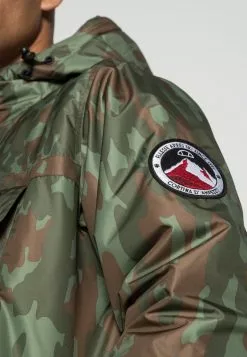 Ellesse MONTERINI JACKET - Veste D'hiver - Camo -Ellesse Elegant Boutique 5c37a12035ad443bb1c595d5556a29f4