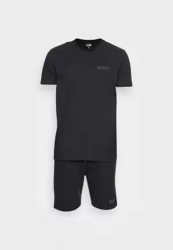 Ellesse OULAN SET - T-shirt Basique - Washed Black -Ellesse Elegant Boutique 62f0cc8408fe4326a2a912636302ed3f