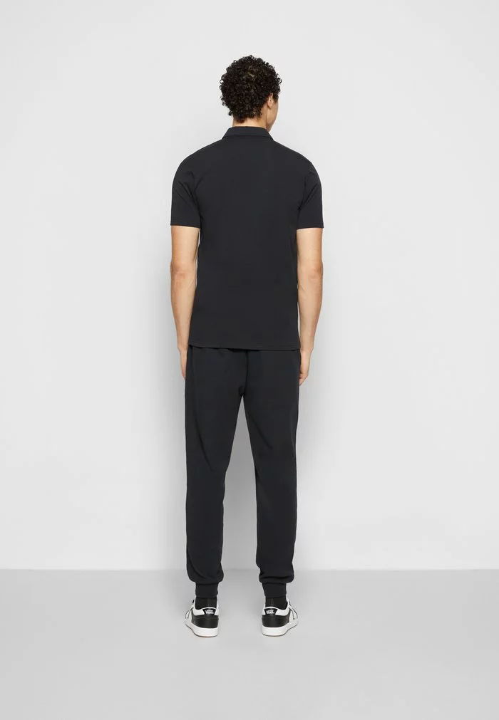 Ellesse NIAMA - Polo - Black 4 Ellesse NIAMA - Polo - Black – Image 4