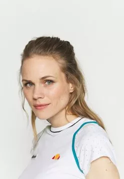 Ellesse GUSCIO TEE - T-shirt Imprimé - White 9 Ellesse GUSCIO TEE - T-shirt Imprimé - White -Ellesse Elegant Boutique 63b02fffccca445bae2158d7ec5f545f