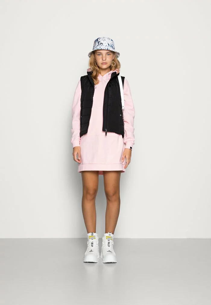 Ellesse HONEY DRESS - Robe De Jour - Light Pink 2 Ellesse HONEY DRESS - Robe De Jour - Light Pink – Image 2