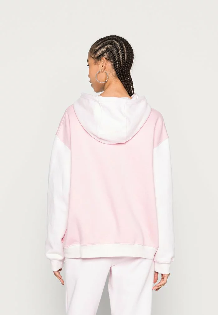 Ellesse CELY - Sweatshirt - Light Pink 3 Ellesse CELY - Sweatshirt - Light Pink – Image 3