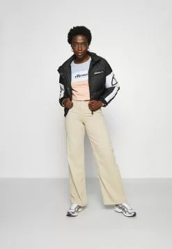 Ellesse BLOCK - T-shirt à Manches Longues - Light Pink -Ellesse Elegant Boutique 6589563764ea43eb9ed8740502c48871