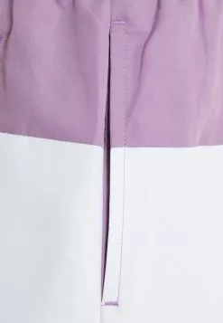 Ellesse CIELO - Short De Bain - Lilac/white -Ellesse Elegant Boutique 6c0f442af24c4364ad03b660b5917117