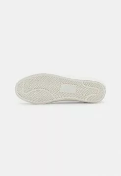 Ellesse STEFANIA - Baskets Basses - White 10 Ellesse STEFANIA - Baskets Basses - White -Ellesse Elegant Boutique 6c95f8621d604c328214bf0fd419b0ad