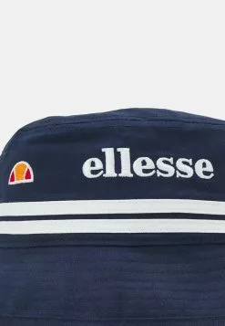 Ellesse LORENZO JUNIOR BUCKET HAT UNISEX - Chapeau - Navy -Ellesse Elegant Boutique 6d62aad0350b4536b75787bd39c8d358