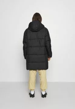 Ellesse LALONIO - Veste D'hiver - Black -Ellesse Elegant Boutique 6e20e350ea3c4a1eb3c2baa69ecf7882