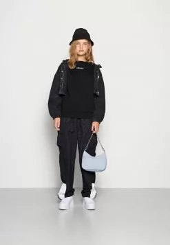 Ellesse KALMIA - Sweatshirt - Black -Ellesse Elegant Boutique 6e516ccb009d462d8c394ec89b501bc1