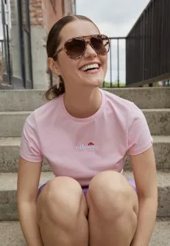 Ellesse CI TEE - T-shirt Basique - Light Pink -Ellesse Elegant Boutique 74ea2de9a77b4aada11d55dbab11f4ea