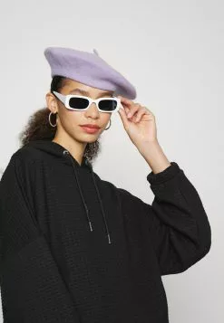 Ellesse FILE HOODY - Sweatshirt - Black -Ellesse Elegant Boutique 75a171f91eb846818bb69773b4c411df