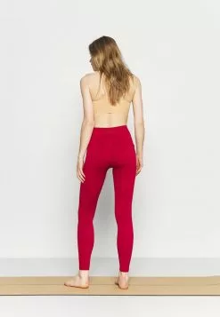 Ellesse BLANKA - Collants - Red -Ellesse Elegant Boutique 8bacb720c9e844e99017cf6e116fd7e6