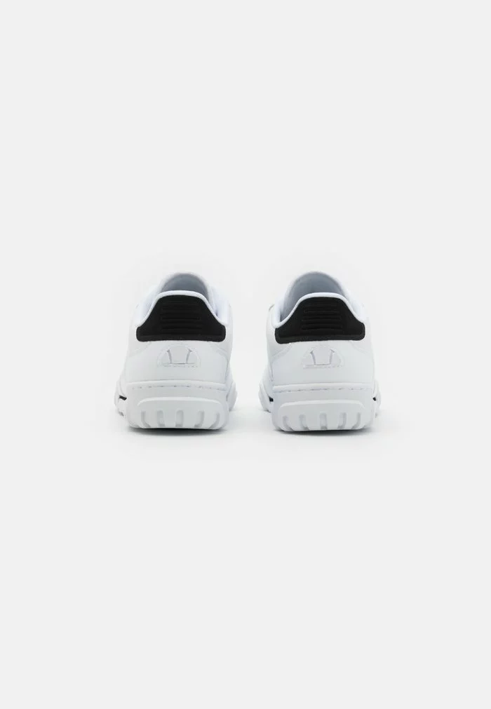 Ellesse TANKER - Baskets Basses - White/black 3 Ellesse TANKER - Baskets Basses - White/black – Image 3