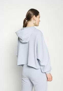 Ellesse DOPO OH HOODY - Sweatshirt - Light Blue -Ellesse Elegant Boutique 8f765e4efe05427a8479d669846e895d