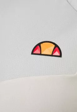 Ellesse MAESTRO TEE - T-shirt Imprimé - Light Grey 11 Ellesse MAESTRO TEE - T-shirt Imprimé - Light Grey -Ellesse Elegant Boutique 93a37ef946df4892ae670cb8967cda3c