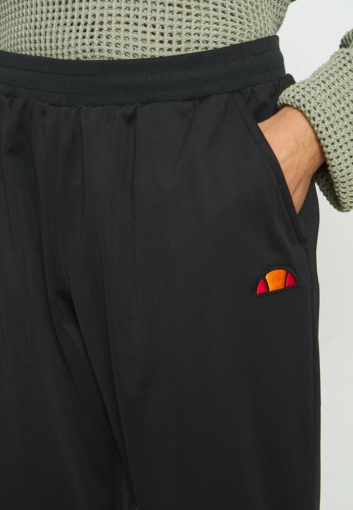 Ellesse SARENTINO JOG PANTS - Pantalon De Survêtement - Black 7 Ellesse SARENTINO JOG PANTS - Pantalon De Survêtement - Black – Image 7